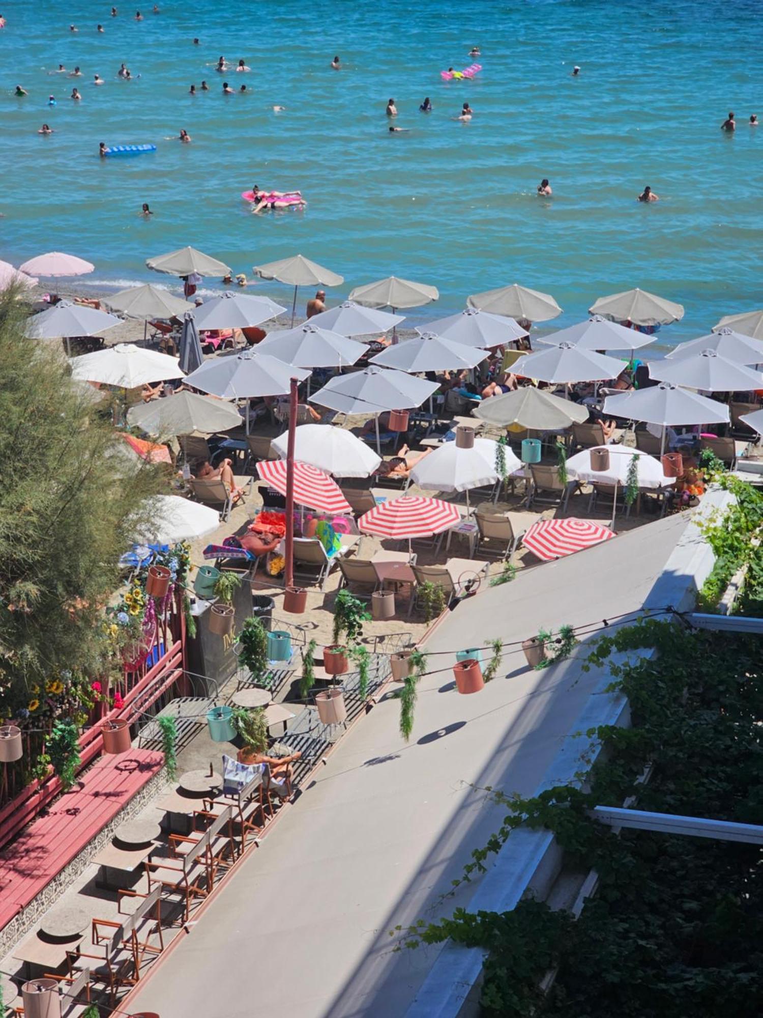 Studio Just On The Beach Paralia Katerinis Exterior photo