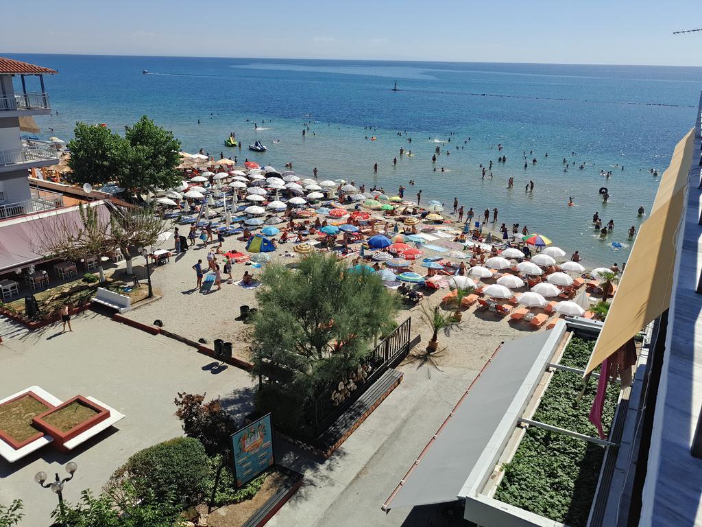 Studio Just On The Beach Paralia Katerinis Exterior photo