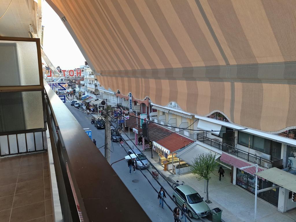 Studio Just On The Beach Paralia Katerinis Exterior photo