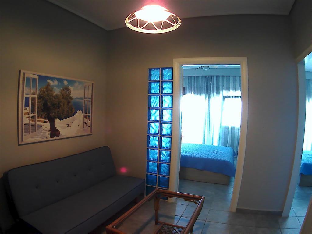 Studio Just On The Beach Paralia Katerinis Exterior photo