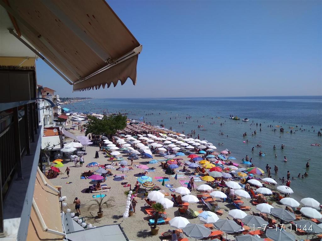 Studio Just On The Beach Paralia Katerinis Exterior photo